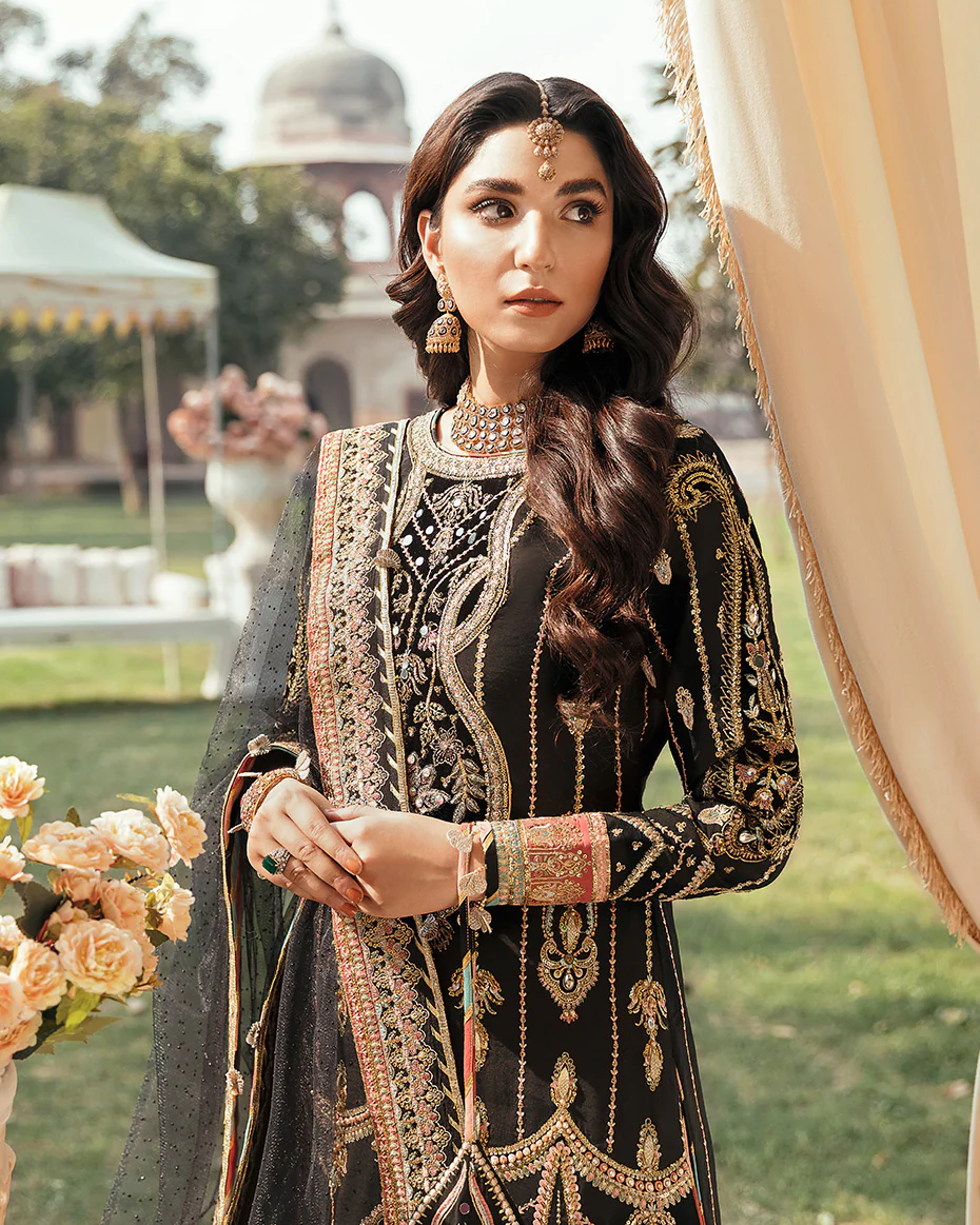 Zareen Embroidered Silk 3-Piece Suit WU-01 - Image 3